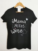 Дамска Тениска черна mama needs wine, 1 бр.